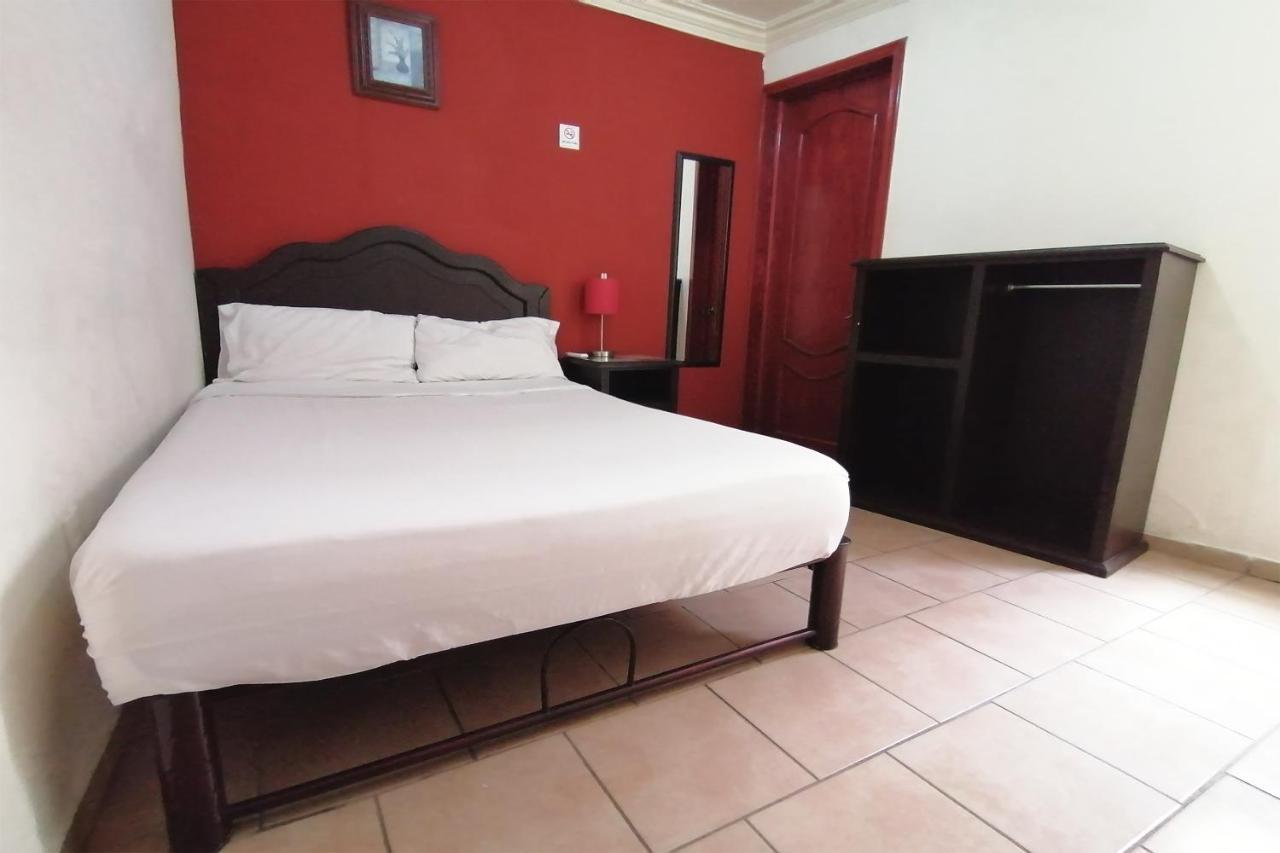 Oyo Hotel Angeles Zacatecas Luaran gambar